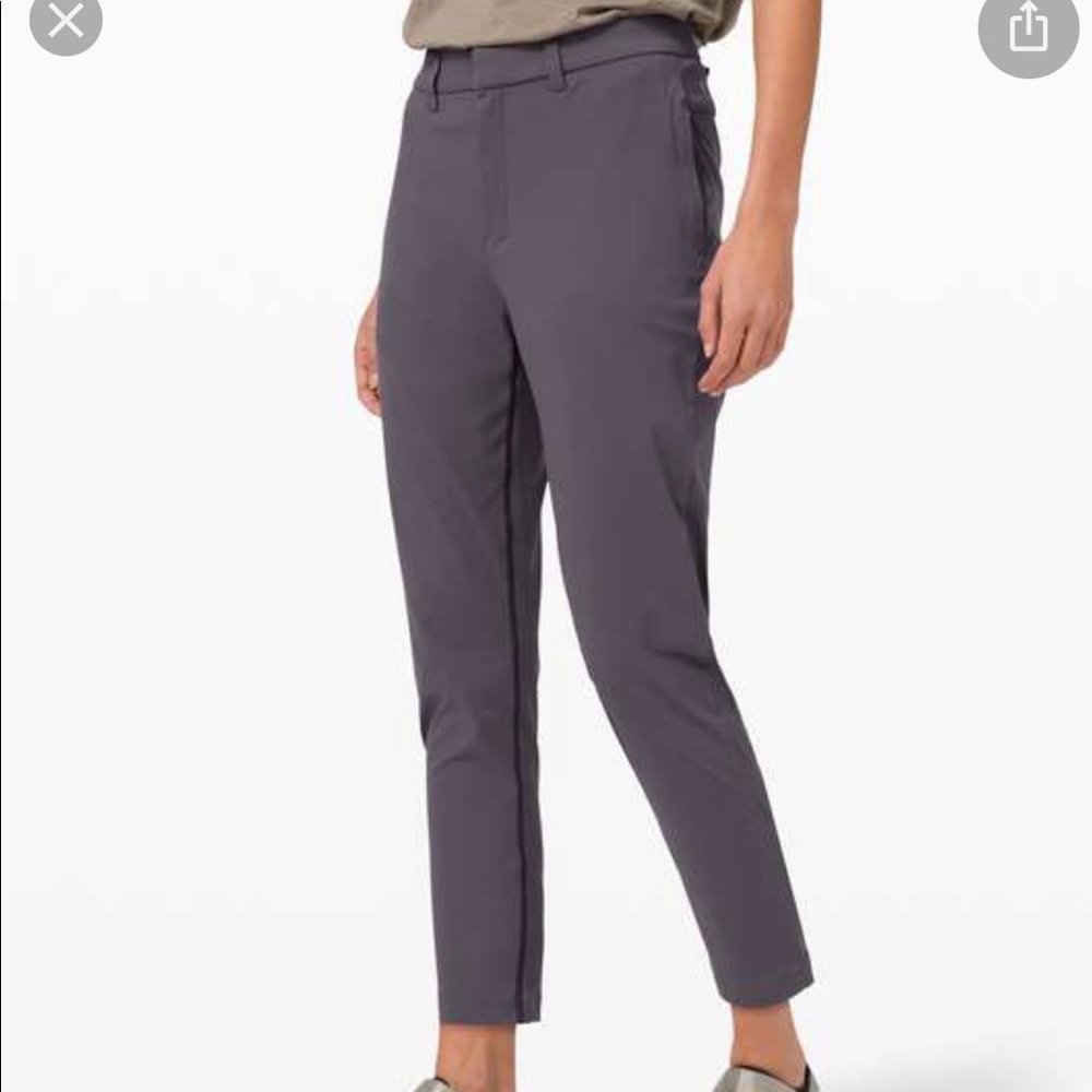 Lululemon: Take The Moment Pant Size 4 NWT